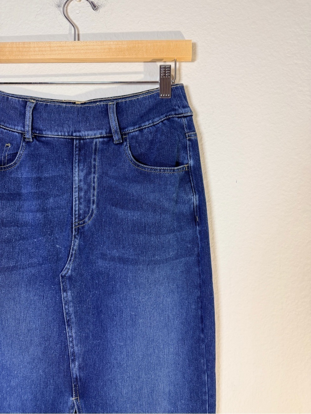 Halara Flex High Waisted Bodycon Denim Midi Skirt Pockets - Picture 6 of 9